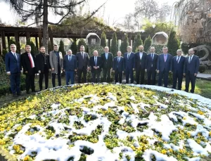 Yusuf Ziya Yılmaz’dan Memduh Büyükkılıç’a Ziyaret