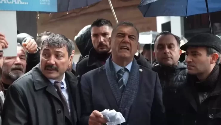 Zafer Partisi’ne Polis Müdahalesi