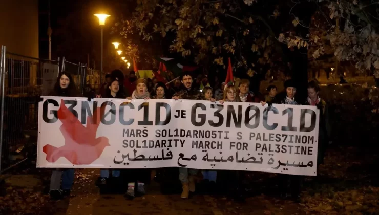 Zagreb’de Gazze’ye Destek Gösterisi