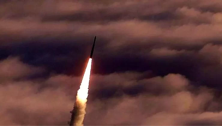 Zelenskiy: Rusya Ukrayna’yı silah deneme alanı olarak görüyor