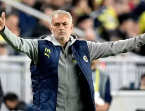 Fenerbahçe’de Mourinho formasyonu değiştiriyor! İşte Gaziantep maçı planı