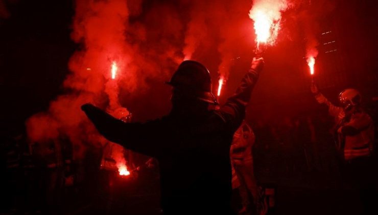 İspanya’da öfke dinmiyor: Afetzedelerin telefonları bir kez daha çaldı!