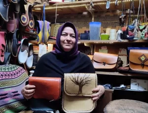 Kahramanmaraş’ta El Yapımı Deri Çantalara İlgi