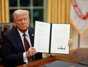 Trump, Suikast Belgelerinin Gizliliğini Kaldırdı