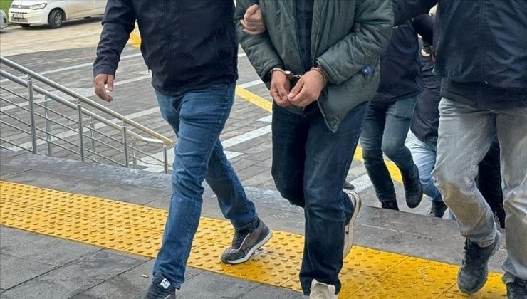 12 vilayette FETÖ operasyonu: 21 gözaltı