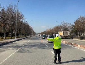 3 milyon 145 bin araçta kontrol, 487 bin 127 şoföre ceza