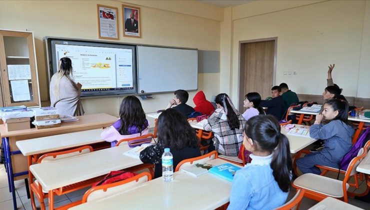 6 Şubat 2023’te yaşanan sarsıntı felaketinin 2. yılında eğitime 1 günlük orta