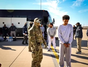 ABD 10 göçmeni Guantanamo’ya gönderdi