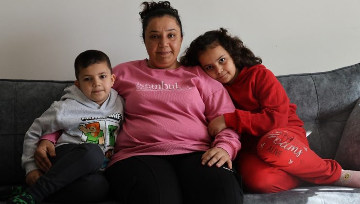 Adana’da depremzede aile yeni yuvalarında huzuru buldu