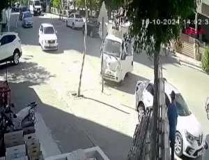 Adana’da Trafik Kazaları Artıyor, Mahalleli Tahlil Bekliyor