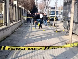 Afyonkarahisar’da Dolmuşçular Arasında Silahlı Kavga