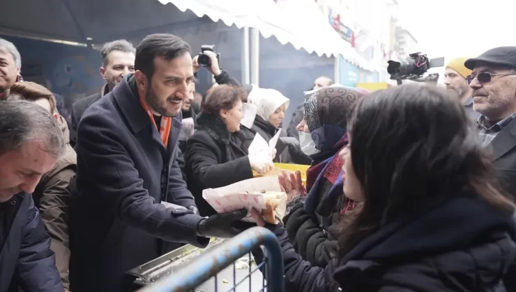 AK Parti İstanbul İl Başkanı Özdemir, Sultanbeyli Hamsi Festivali’ne katıldı