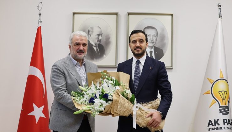 AK Parti İstanbul Vilayet Başkanlığı’nda dönem teslim merasimi