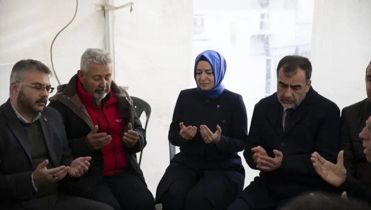 AK Parti’li Kaya’dan şehit Piyade Komando Binbaşı Yetişen’in ailesine taziye ziyareti