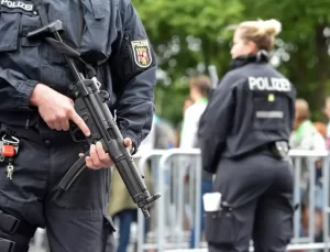 Almanya’da Türk kadın, bıçaklı saldırıda hayatını kaybetti