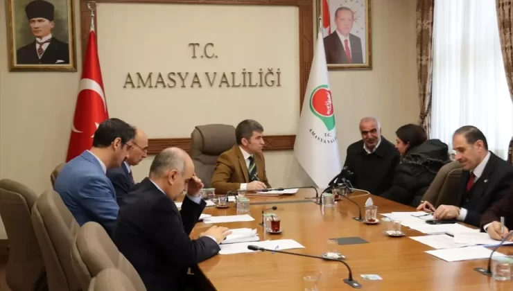 Amasya’da Halk Günü Toplantısı