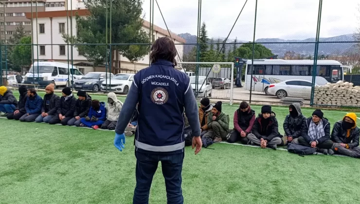 Amasya’da Kaçak Göçmen Operasyonu: 24 Afgan Yakalandı