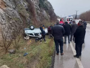 Amasya’da Takla Atan Otomobil Kazasında 3 Yaralı