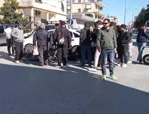 Antalya’da motosiklet ile araba çarpıştı: Bir ağır yaralı
