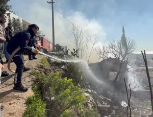 Antalya’da Yangın: Baba ve Oğul Son Anda Kurtuldu