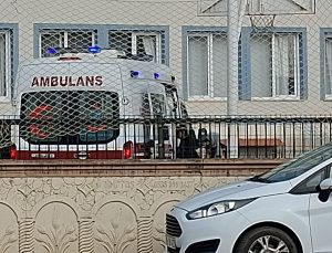 Aynı marketten aldıkları çiğ köfteden yiyen 5 öğrenci hastanelik oldu
