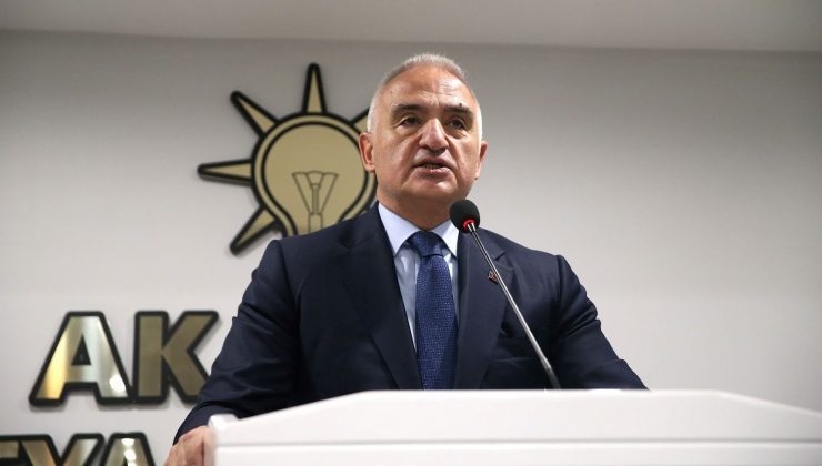 Bakan Ersoy: Depremden zarar gören 377 vakıf kültür varlığının restorasyon çalışmalarına başladık