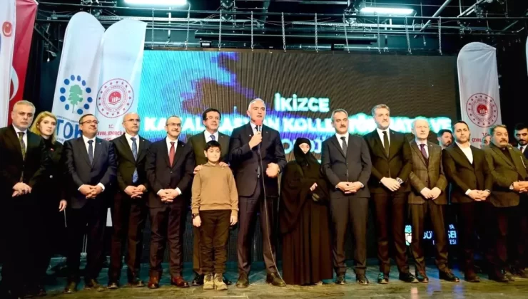 Bakan Ersoy Malatya’da Deprem Anma Programında