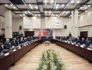 Bakan Uraloğlu, bölge liman başkanlarıyla bir araya geldi Açıklaması