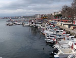 Balıkçılara poyraz manisi