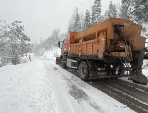 Bartın-Kastamonu Kara Yolunda Kar Yağışı Etkili Oldu