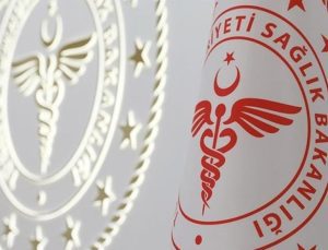 Başıboş sokak köpekleriyle ilgili yeni adım: Sağlık Bakanlığı harekete geçti