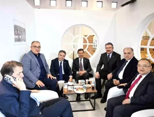 Başkan Böcek, EMITT Fuarında Antalya’nın Turizm Potansiyelini Vurguladı