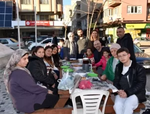 Başkan Zencirci Camikebir Mahallesi’nde Kadınlarla Buluştu