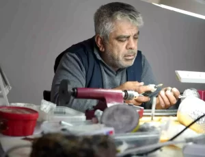 Bayram İpek’in Kehribar Sanatı