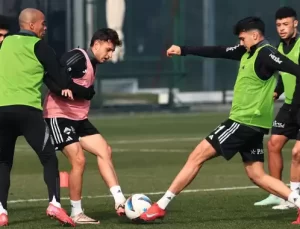 Beşiktaş’ta sakatlık problemi! 3 yıldız egzersize katılmadı