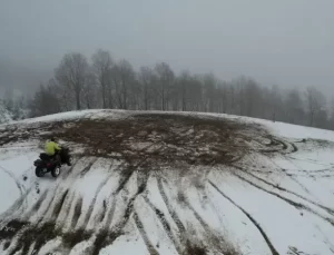 Beyaza Bürünmüş Sakarya Ormanlarında Nefes Kesen Off-Road Macerası!