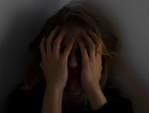 Beyin endişeyi nasıl aşıyor? Bilim insanları açıkladı!