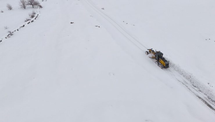 Bingöl’de 77 yerleşim yerine ulaşım sağlanamıyor