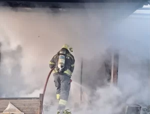 Bodrum’daki Prefabrik Evde Yangın