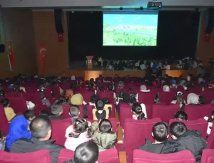 Boyabat’ta çocuklara yönelik sinema etkinliği düzenlendi