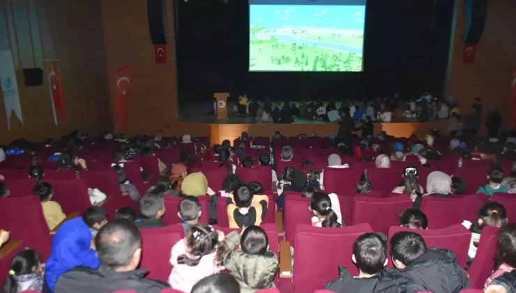 Boyabat’ta çocuklara yönelik sinema etkinliği düzenlendi