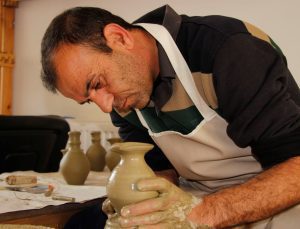 Bu işi yapan son usta: Yıllardır mesleği sürdürmeye çalışıyor