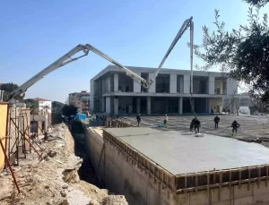 Buldan’da Oto Santral Garajı İnşaatı Hızla İlerliyor