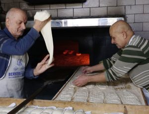 Burdur’da 3 kuşaktır fırıncılık yapıyorlar
