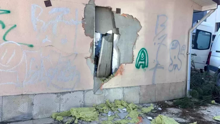 Burdur’da Eski Hastaneye Giriş