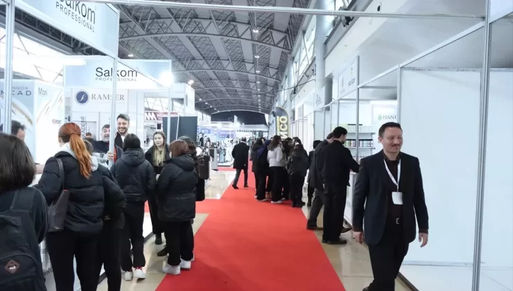 Bursa’da Kozmetik ve Güzellik Fuarı Açıldı