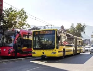 Bursa’da Toplu Taşıma Fiyatlarına Yüzde 30 Artırım Yapıldı