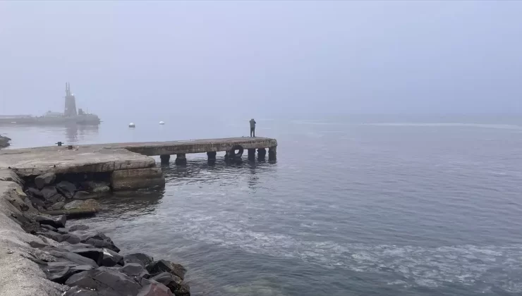 Çanakkale Boğazı’nda Sis Nedeniyle Gemi Trafiği Durdu
