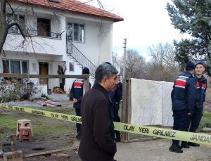 Çanakkale’de korkunç cinayet: Başını kesip, çöpe attılar!