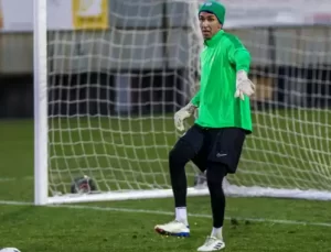 Çaykur Rizespor’a genç kaleci! İmzalar atıldı